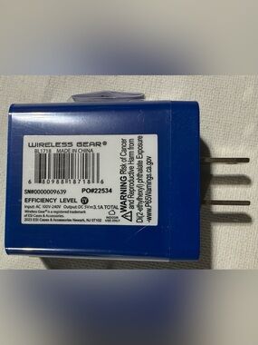 Blue Portable Power Bank Wireless Gear and Cord